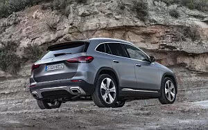   Mercedes-Benz GLA 220 d 4MATIC Progressive Line - 2020