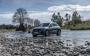   Mercedes-Benz GLA 220 d 4MATIC Progressive Line - 2020