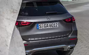   Mercedes-Benz GLA 220 d 4MATIC Progressive Line - 2020