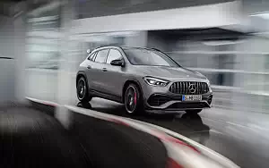   Mercedes-AMG GLA 45 S 4MATIC+ Aerodynamic Package - 2020