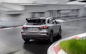   Mercedes-AMG GLA 45 S 4MATIC+ Aerodynamic Package - 2020
