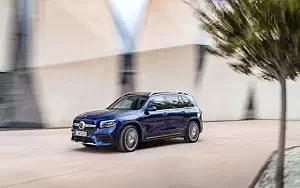   Mercedes-Benz GLB 250 AMG Line - 2019