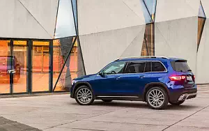   Mercedes-Benz GLB 250 AMG Line - 2019