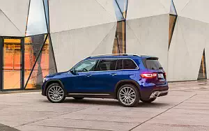   Mercedes-Benz GLB 250 AMG Line - 2019