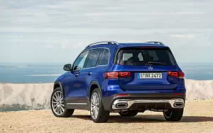   Mercedes-Benz GLB 250 AMG Line - 2019