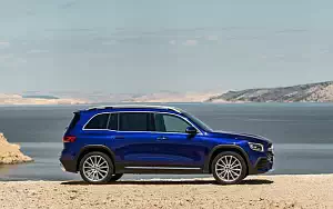   Mercedes-Benz GLB 250 AMG Line - 2019