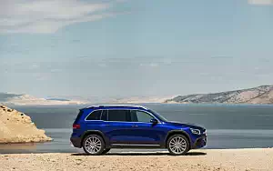   Mercedes-Benz GLB 250 AMG Line - 2019