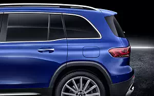  Mercedes-Benz GLB 250 AMG Line - 2019
