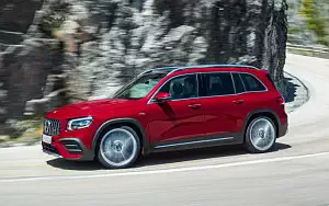   Mercedes-AMG GLB 35 4MATIC - 2019