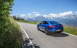  Mercedes-Benz GLC 250 4MATIC Coupe AMG Line - 2016