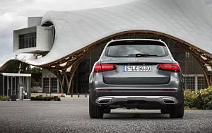   Mercedes-Benz GLC 220 d 4MATIC Off Road - 2015