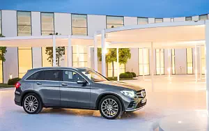   Mercedes-Benz GLC 350 e 4MATIC Edition 1 AMG Line - 2015