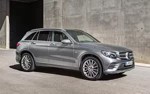   Mercedes-Benz GLC 350 e 4MATIC Edition 1 AMG Line - 2015