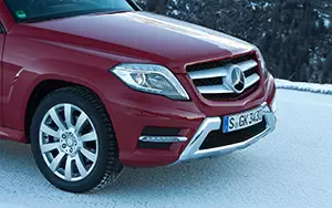   Mercedes-Benz GLK350 4MATIC - 2012