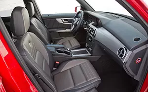   Mercedes-Benz GLK350 4MATIC - 2012