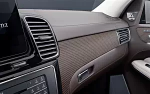   Mercedes-Benz GLS 500 4MATIC Grand Edition - 2017