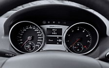   Mercedes-Benz ML63 AMG - 2005