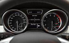   Mercedes-Benz ML350 4MATIC BlueEFFICIENCY - 2011