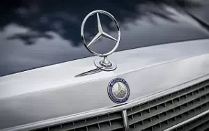   Mercedes-Benz 500 SEL W126 - 1979