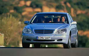   Mercedes-Benz S320 W220 - 1998