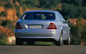   Mercedes-Benz S320 W220 - 1998