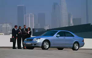   Mercedes-Benz S320 W220 - 1998