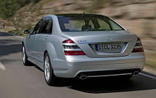   Mercedes-Benz S-class AMG Sports Package - 2005