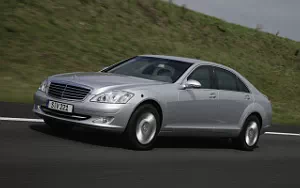   Mercedes-Benz S600 Guard - 2006