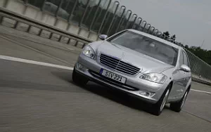   Mercedes-Benz S600 Guard - 2006