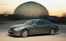   Mercedes-Benz S-class AMG Sports Package - 2009