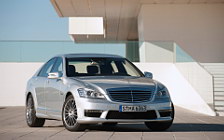   Mercedes-Benz S63 AMG - 2009