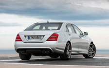   Mercedes-Benz S65 AMG - 2009