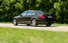   Mercedes-Benz S63 AMG - 2010