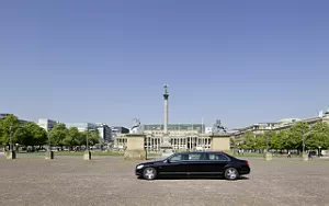   Mercedes-Benz S600 Pullman Guard - 2011