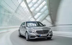   Mercedes-Benz S400 HYBRID - 2013