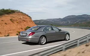   Mercedes-Benz S400 HYBRID - 2013