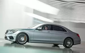   Mercedes-Benz S63 AMG - 2013