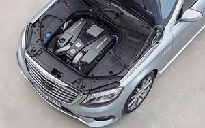   Mercedes-Benz S63 AMG - 2013