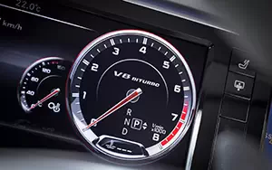   Mercedes-Benz S63 AMG - 2013