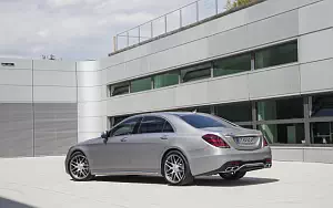   Mercedes-AMG S 63 4MATIC+ - 2017