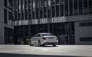   Mercedes-Benz S 560 e AMG Line - 2018