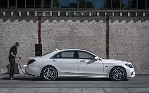   Mercedes-Benz S 560 e AMG Line - 2018