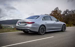   Mercedes-Benz S 500 4MATIC AMG Line (High Tech Silver) - 2020