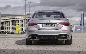   Mercedes-Benz S-class AMG Line (High Tech Silver) - 2020