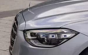   Mercedes-Benz S-class AMG Line (High Tech Silver) - 2020