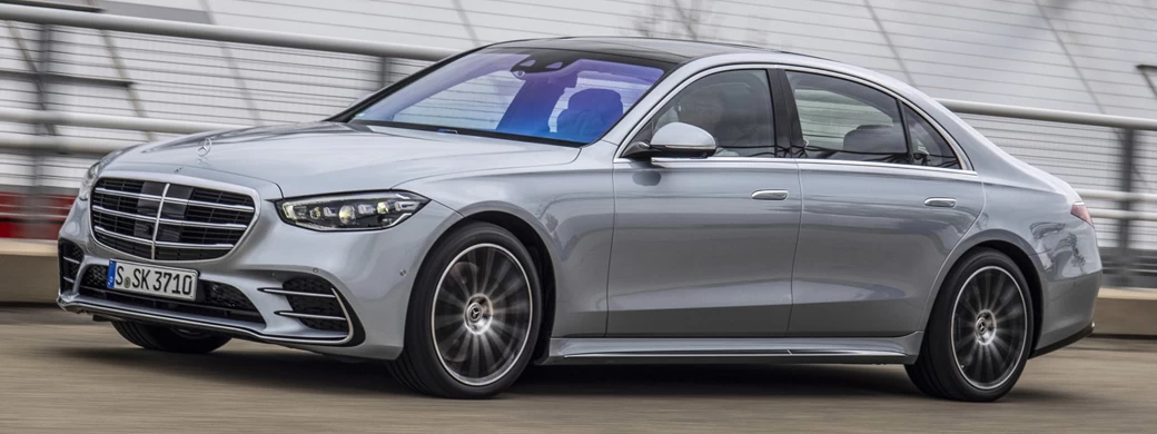   Mercedes-Benz S-class AMG Line (High Tech Silver) - 2020 - Car wallpapers