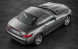   Mercedes-Benz SLC 300 AMG Line - 2016