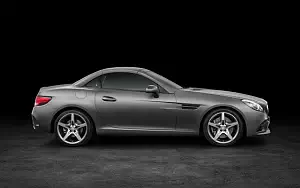   Mercedes-Benz SLC 300 AMG Line - 2016