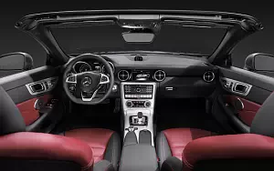   Mercedes-Benz SLC 300 AMG Line - 2016