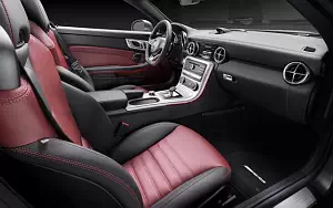   Mercedes-Benz SLC 300 AMG Line - 2016